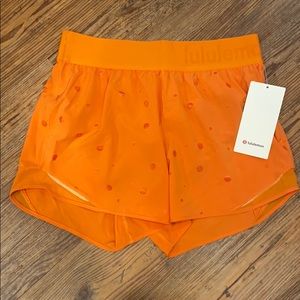 Lululemon shorts size 8, 4inch